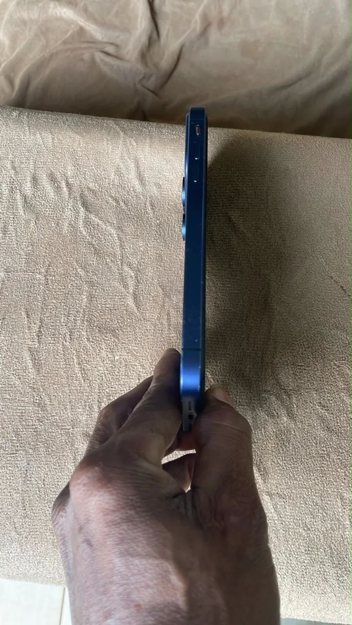 Vendo iPhone 11 na carcaça do 17 pro  - Foto 5