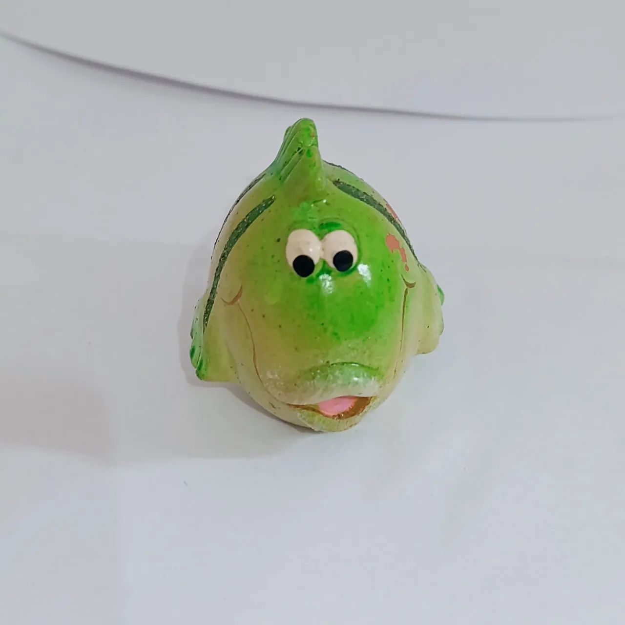 Cerâmica miniatura peixe balão verde - Foto 2