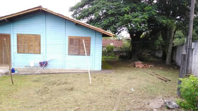 1621 - São 3 casas em terreno de 1260 m² - próxima a Base da Aeronáutica - Sul da Ilha - Foto 4