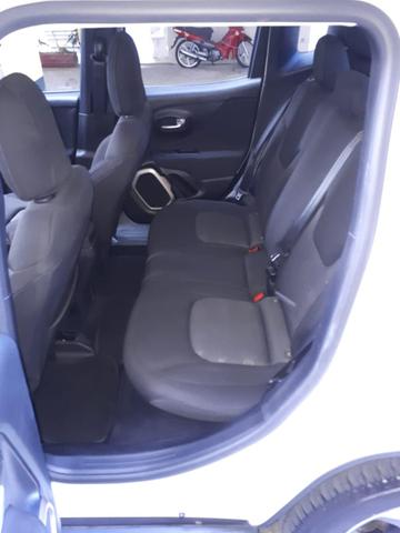 Jeep Renegade Sport 1.8 câmbio manual 32 mil km + Garantia fábrica - Foto 9