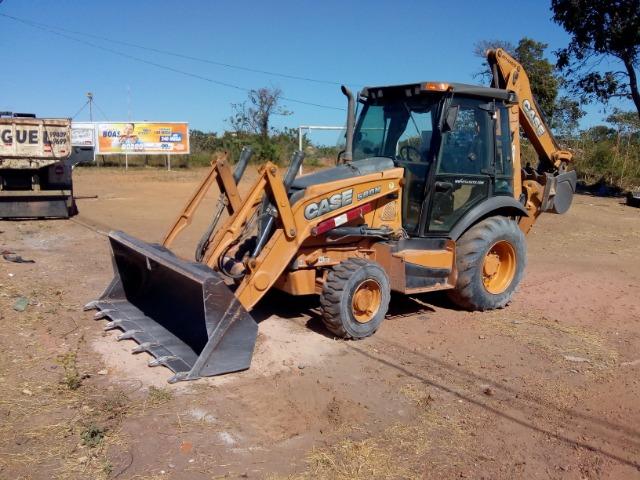 Alugo Retroescavadeira Case 580n 4x4 - Foto 2