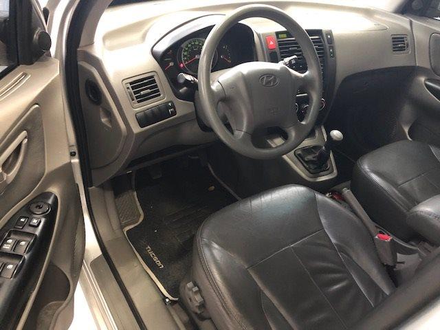 HYUNDAI TUCSON 2009/2010 2.0 MPFI GL 16V 142CV 2WD GASOLINA 4P MANUAL - Foto 5