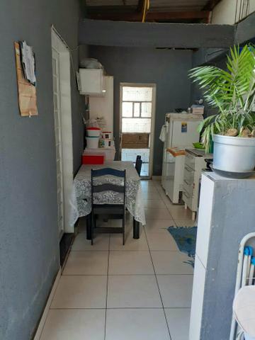 Vendo casa de esquina no guará I ( com casa de fundos) - Foto 9