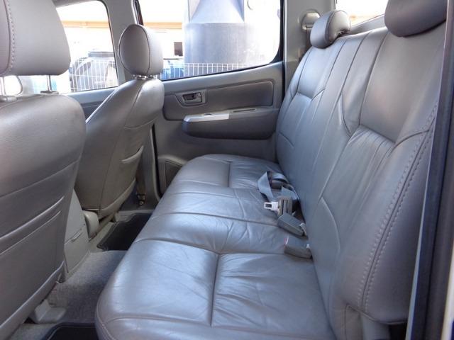 Toyota - Hilux 3.0 SRV Diesel 4x4 Top - 2007 - Foto 7