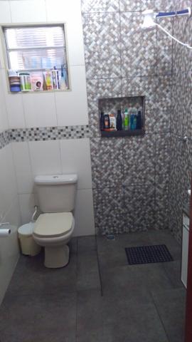 Vende -se ,ou troca casa - Foto 3