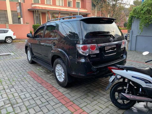 Toyota hilux sw4 srv 2014 diesel - Foto 2