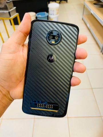 Moto Z3 Play
