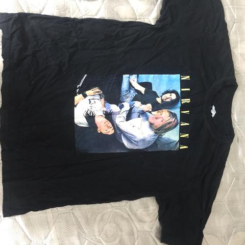 Blusa Nirvana m R$20,00 - Foto 2
