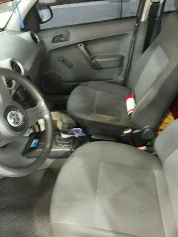 Vw Gol 1.0 mi 8v total Flex 4 portas - Foto 5