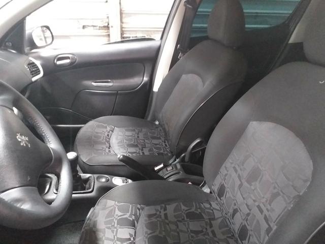 Peugeot 207 xr 1.4 2011 o mais Novo do estado - Foto 5