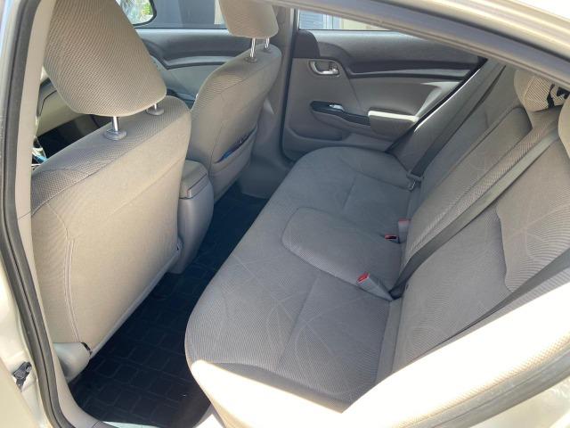 Honda Civic LXS 2014 - 1.8 Flex 16V - Aut. 4p - Foto 5