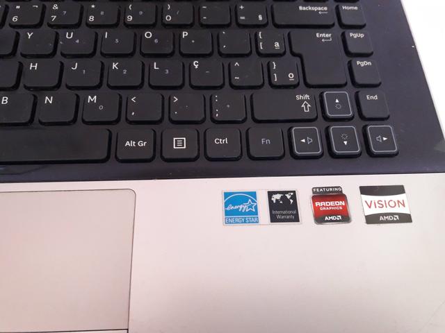 Notebook (com defeito) - Foto 2