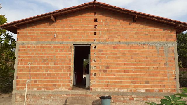 Vende-se casa no centro de altos - Foto 7