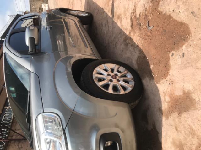 Fiat uno atractive 14/15 - Foto 4