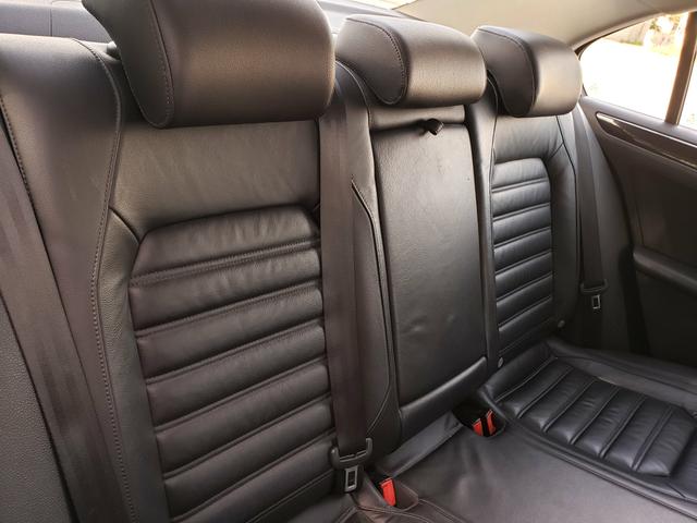 VW Volkswagen JETTA Highline TSI 2.0 211 cavalos branco 2015 - Foto 4