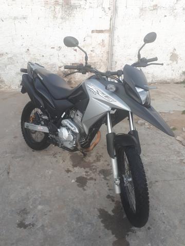XRE 300 2018 Troco em carro do meu interesse