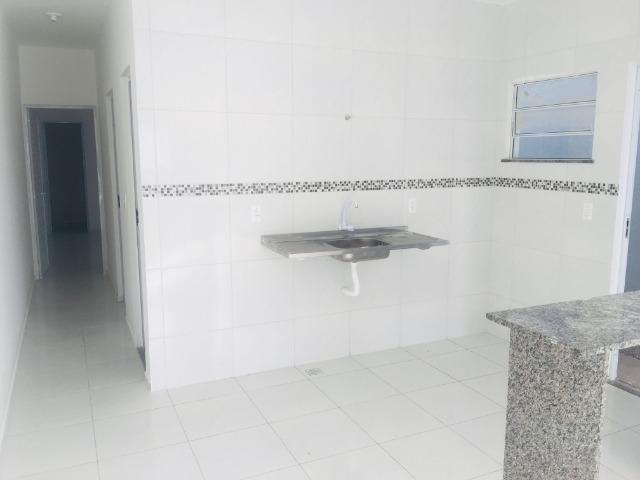 Documentação Inclusa: 2 quartos, 2 wcs, garagem, sala, coz americana, quintal, área serviç - Foto 7