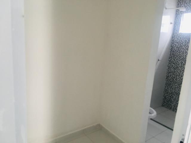 Documentação Inclusa: 2 quartos, 2 wcs, garagem, sala, coz americana, quintal, área serviç - Foto 10
