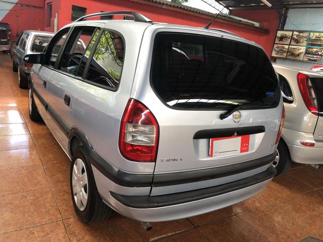 Zafira expression 2010 automática - Foto 4