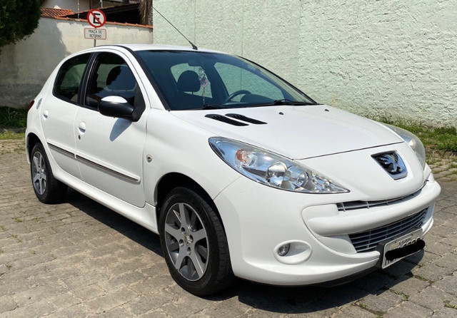 Peugeot 207HB XR Sport Flex 8V 5P