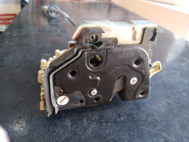 Fechadura dianteira direita Audi A1 - A3 - 2011 - 2012 - 2013/16 original - Foto 2