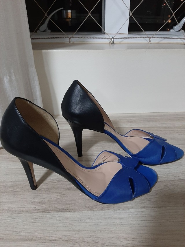 Scarpin Couro Legítimo Tam 39 Novíssimo  - Foto 4