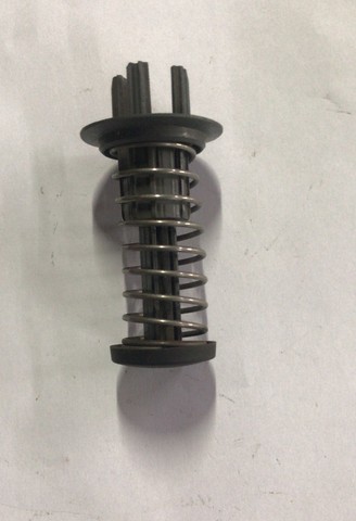 Mola da Tampa Capo Motor Mercedes Benz 2005 c/detalhe