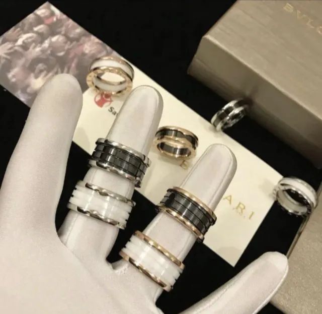 Anel bvlgari banho de ouro 18 k unidade - Foto 4