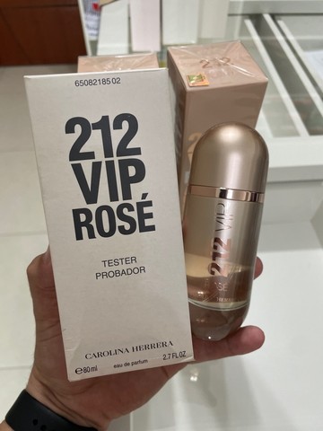 Perfume 212 Vip rose feminino  - Foto 3