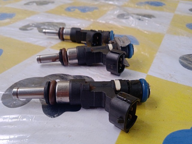 Kit 3 Bicos Injetores Combustivel Kwid 1.0 3Cil 2020 Cod. * 166002099R  - Foto 4