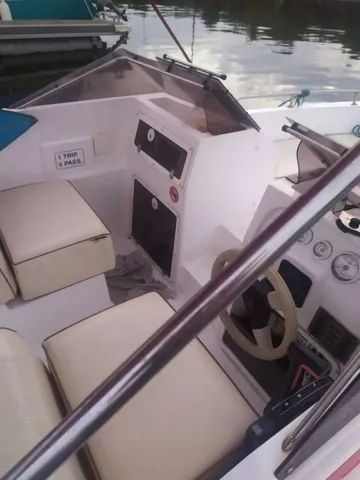 Lancha 22 Mercury 200 HP EFI - Foto 4
