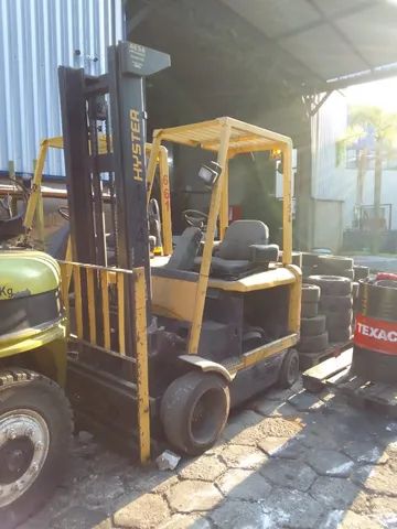 Lote com 4 empilhadeiras Hyster E55XM, capacidade 2.500Kg - Foto 4