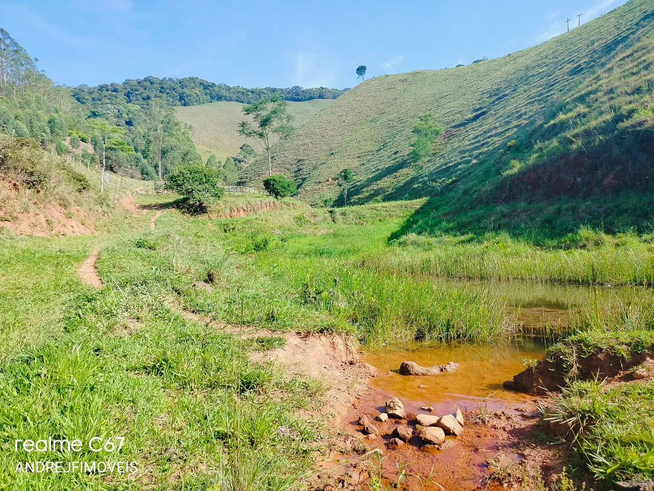 Sítio em Santa Barbara do Monte Verde MG