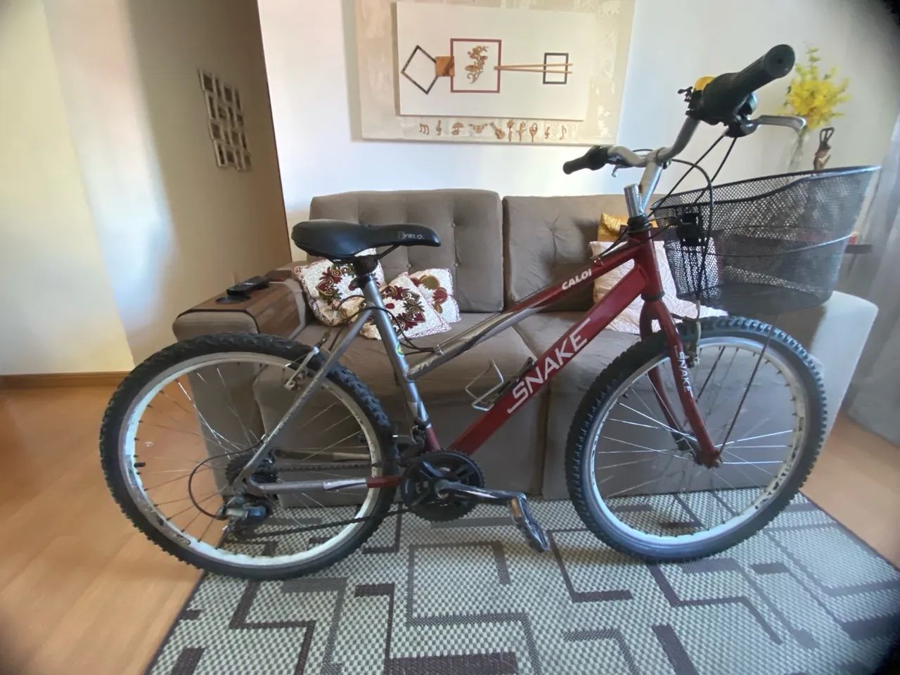 Bicicleta feminina em alumínio CALOI SNAKE? pouco usasa - Foto 2