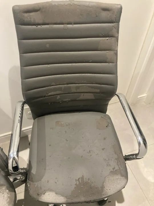 2 Cadeiras de Escritório Usadas - Foto 5
