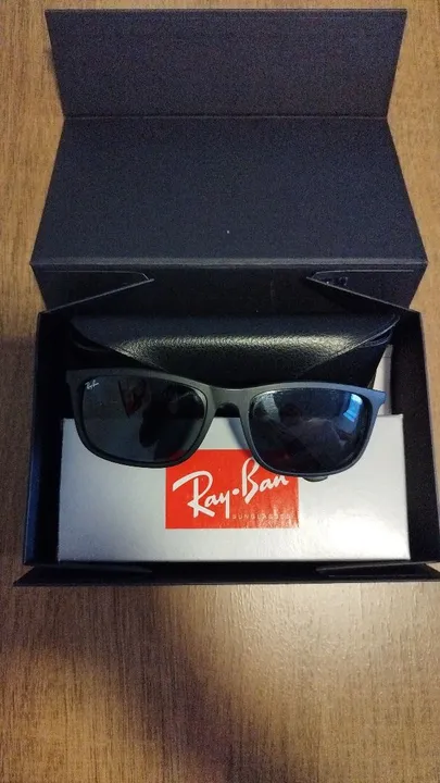 Óculos Ray Ban original na caixa