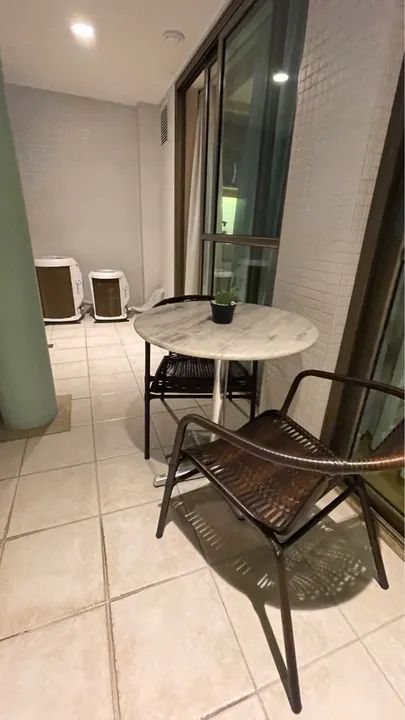 Suíte ampla com varanda e garagem na Barra da Tijuca  - Foto 2