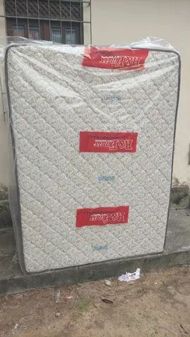 Cama casal luxo pillow. 