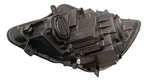 Farol Máscara Negra Sprinter 415 / 515 L D Marca Tyc - Foto 6