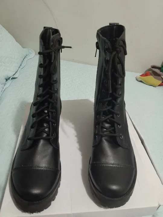 Bota cuturno preta feminina