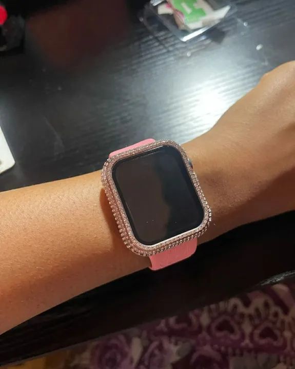 Case De Proteção C/Vidro Temperado e Strass, Apple watch e Linha IWO. Várias Cores - Foto 2