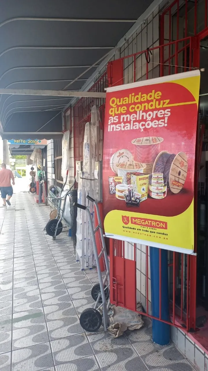 Atendente para deposito de materiais
