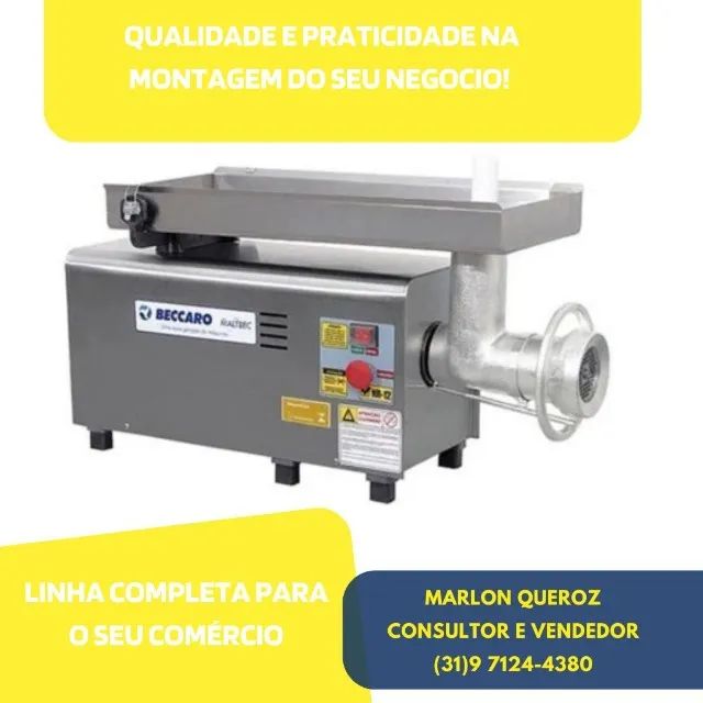 Moedor de Carne Beccaro Inox Boca 22 Bivolt Novo