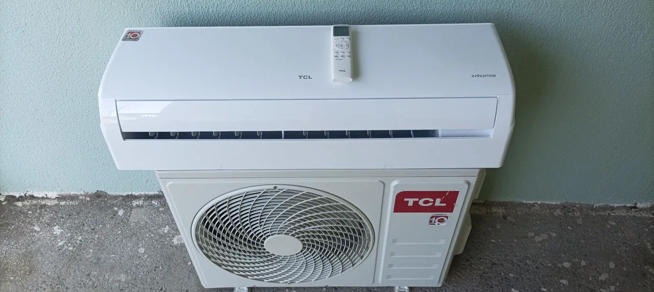 Vendo ar condicionado 18 mil btu inverter instalado