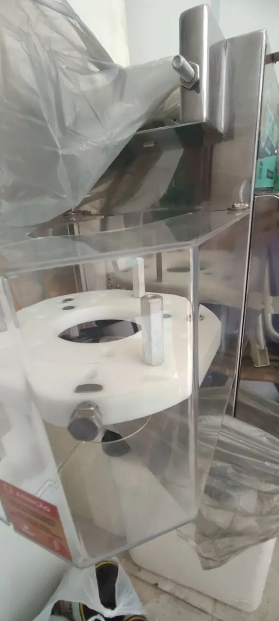 Vendo máquina de modelar salgados  - Foto 4