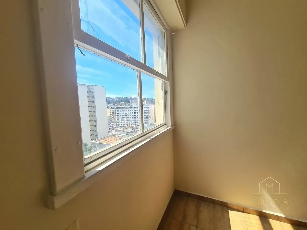 Apartamento à venda no Catete, RJ