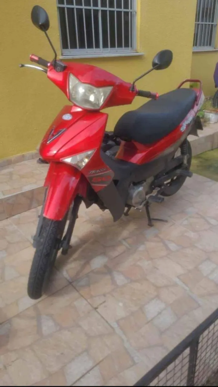 Moto cinquentinha