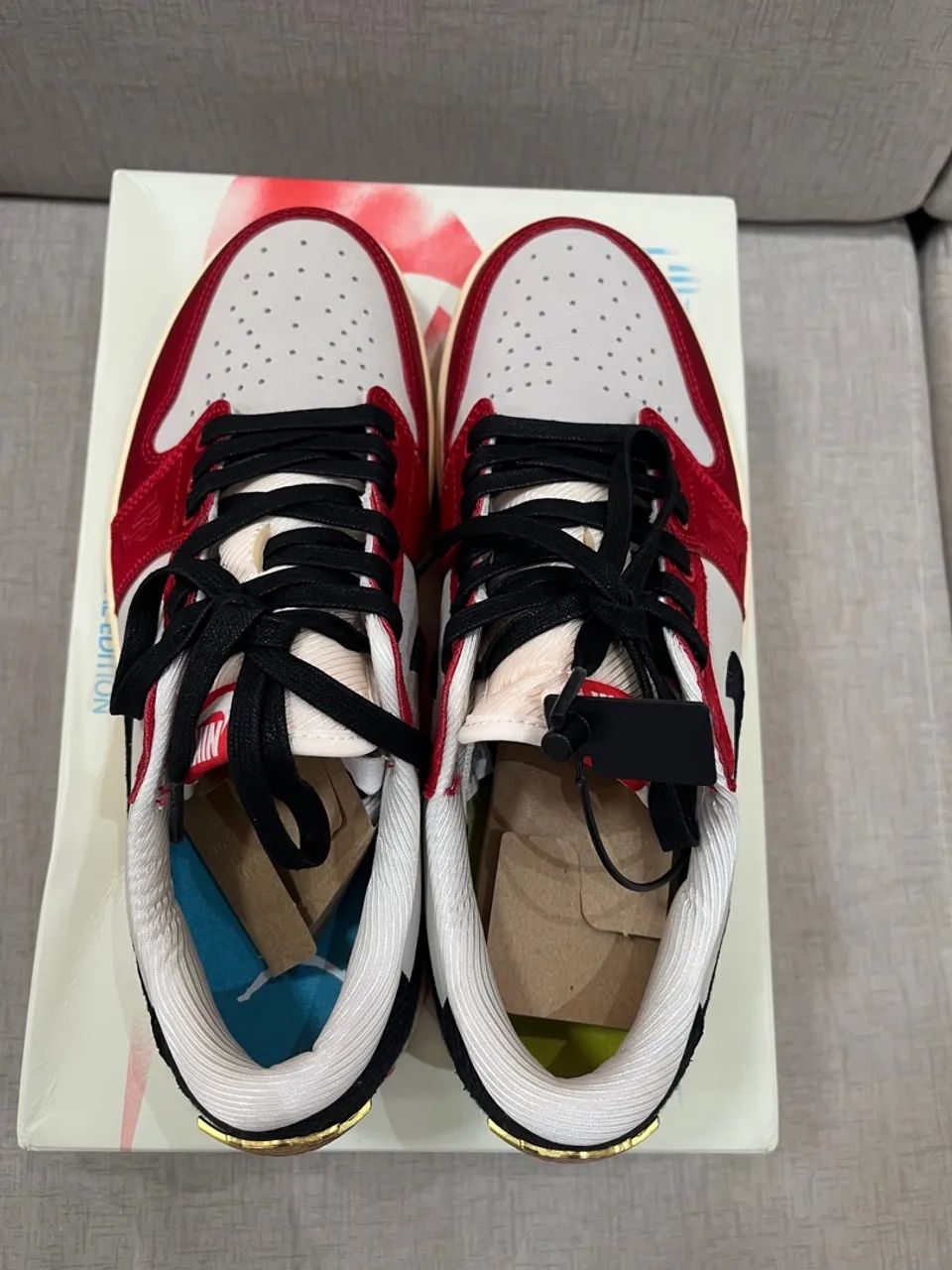 Air Jordan 1 Retro Low OG Trophy Room Away (41) - Foto 4
