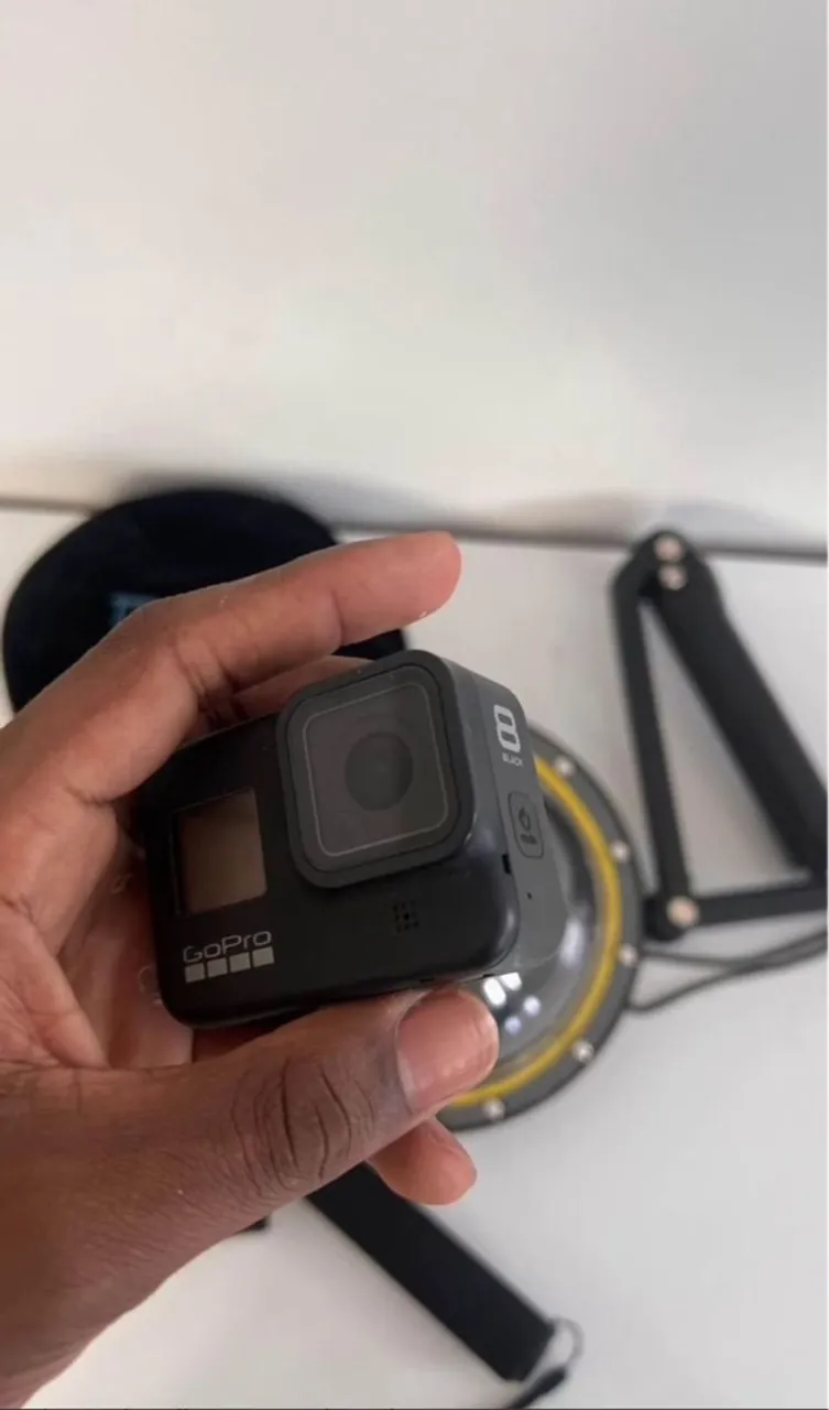 GoPro Hero 8 black + acessórios