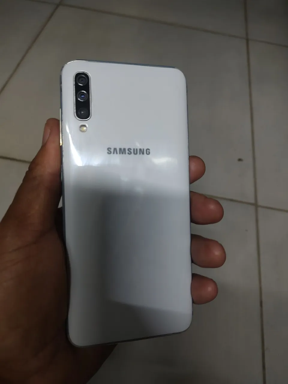 Samsung A70 6de ram 128GB